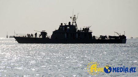 İran neft tankerini ələ keçirdi