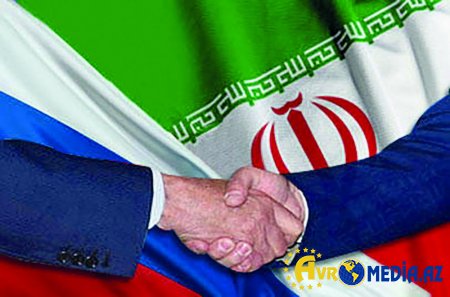Tehran və Moskva arasında nə baş verir?