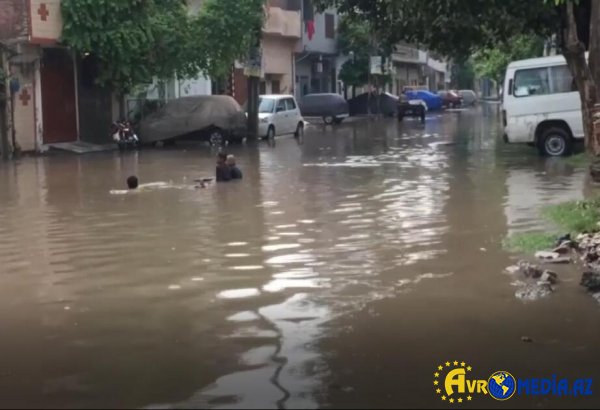 Pakistanda yağış 91 nəfərin həyatına son qoydu