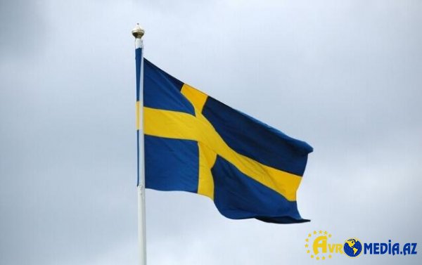 İsveç səfirliyi yandırıldı
