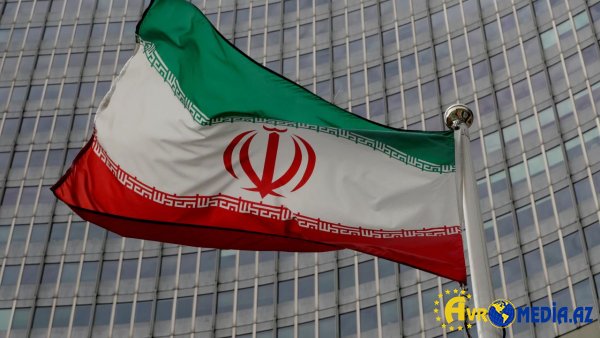 İranda daha bir media orqanı bağlandı