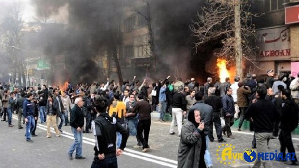 İranda yaşayan xalqlara çağırış: Aksiyalara qoşulun!