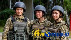 Ukraynada qadınlar hərbi xidmətə gedəcək?