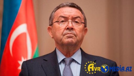 Talıbov 15 yaşında necə tələbə olub?