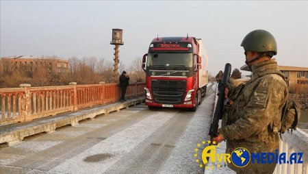 Türkiyə-Ermənistan sərhədi 35 il sonra açıldı