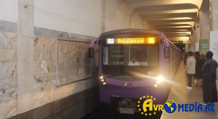 Bakı metrosunda sərnişin kimyəvi maddə dağıdıb