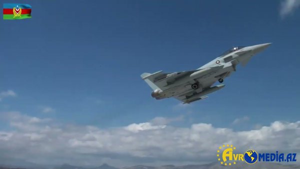 Ordumuzun pilotları Türkiyədəki təlimdə növbəti tapşırıqları icra edib