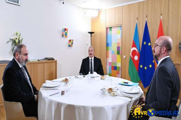 Azərbaycan liderlərin Brüssel görüşünə razılıq verdi - XİN