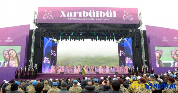 “Xarıbülbül” Beynəlxalq Musiqi Festivalı başa çatdı