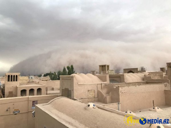 İranda qum fırtınası: 2278 nəfər xəsarət aldı