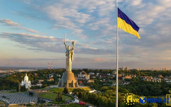 Ukrayna bu ölkədən kreditlə silah alacaq