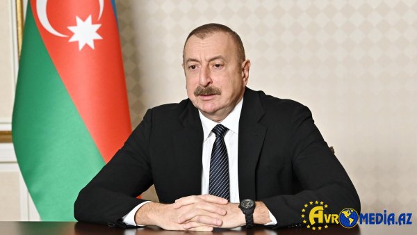 İlham Əliyev Gürcüstanın baş nazirini qəbul edib