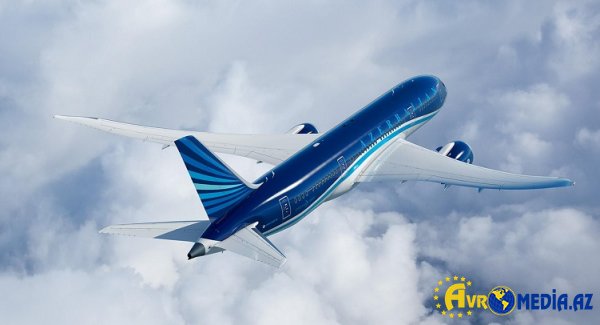 Tiflisə uçan təyyarə geri qayıtdı