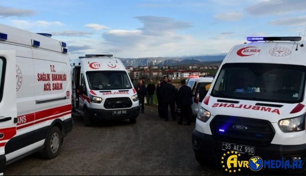 Türkiyədə şagird daşıyan avtobus aşdı - 20 nəfər xəsarət aldı