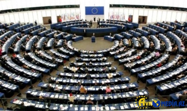 Avropa Parlamenti deputatlarından Ukrayna ilə bağlı etiraz