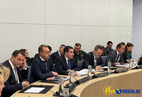 Hikmət Hacıyev Brüsseldə “NATO+Azərbaycan” formatında