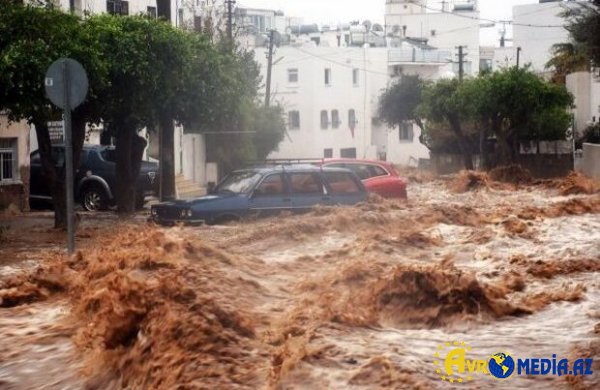 Yağışlar 19 nəfərin ölümünə səbəb oldu