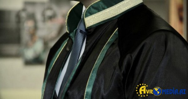 Azərbaycanda 12 vəkil intizam pozuntusuna yol verdi