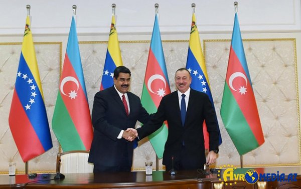 İlham Əliyevdən Maduroya təbrik