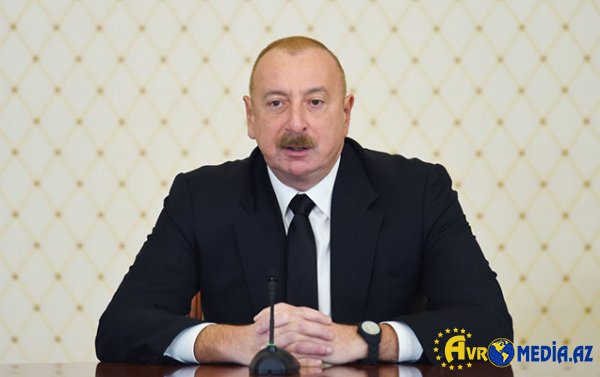 İlham Əliyev icra başçısını vəzifəsindən azad etdi