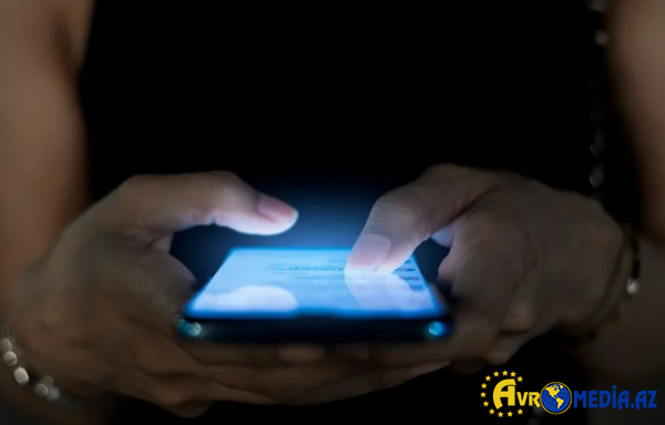 Mobil telefonlardan istifadə edənlərə XƏBƏRDARLIQ