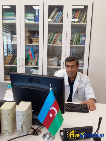 Alimlər gələcəyimizin nur mənbələridir...