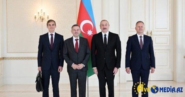 İlham Əliyev Danimarka səfirinin etimadnaməsini qəbul etdi