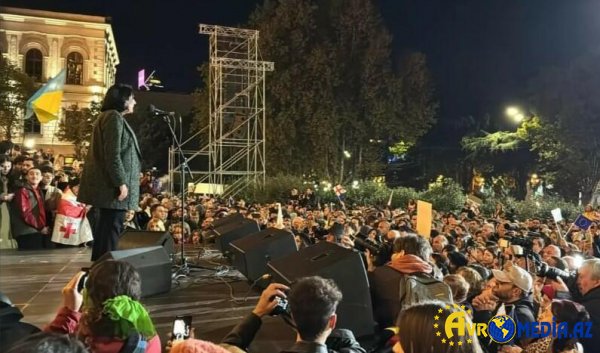 Gürcüstanda “çətin” vəziyyət: AB təcili toplanır