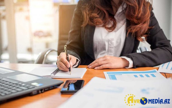Bayram günü işə çıxanlara nə qədər maaş verilməlidir?