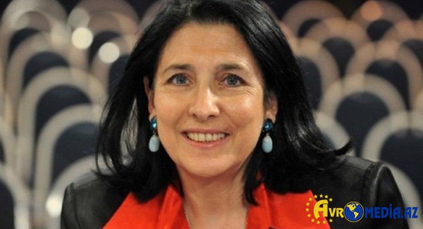 Prezident Sarayını tərk etməyəcəyəm - Zurabişvili