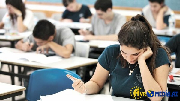 Ali məktəblərə keçid balları ARTIRILACAQ?