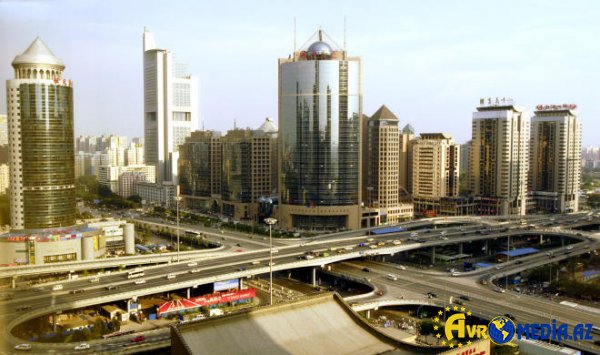 Çin Pentaqondan 10 dəfə böyük hərbi mərkəz tikir