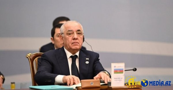 Əli Əsədov Tehranda mühüm forumda