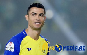 Ronaldo bunu bacaran ilk futbolçudur
