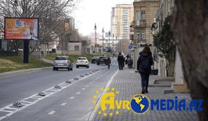 Bu küçədə yeni səki salındı