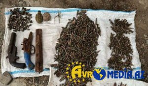 Dəmir yolunun kənarından silah-sursat tapıldı