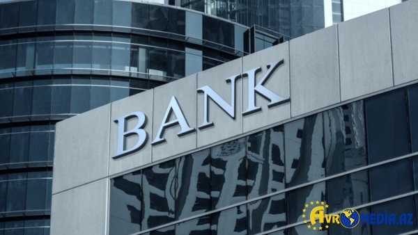 Bayram günlərində banklar fəaliyyət göstərəcək? - RƏSMİ
