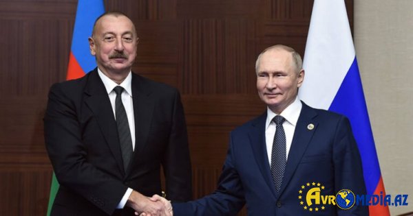Putin Əliyevi təbrik etdi