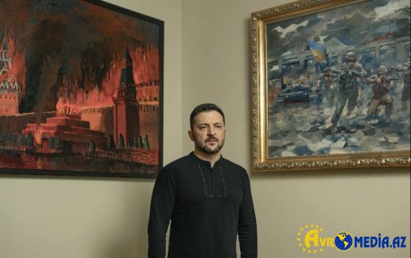 Zelenskinin ofisindəki şəkillər gündəm oldu