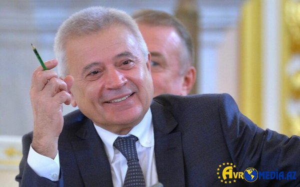 Milyarderlər siyahısına Ələkbərov başçılıq edir