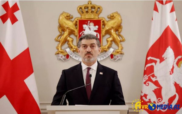 İlk səfərini Azərbaycana edəcək PREZİDENT