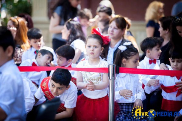 Birinci sinfə şagird qəbuluna start verilir