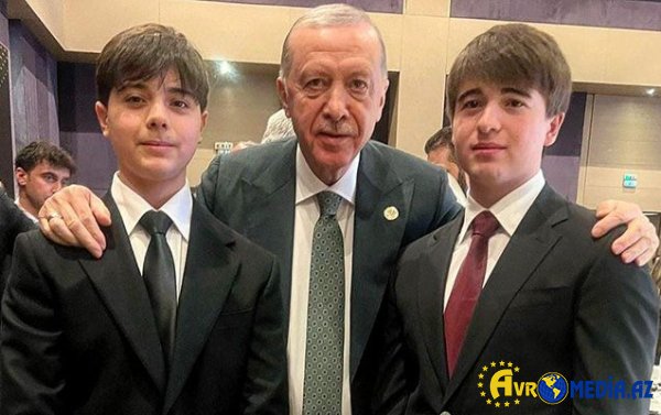 Prezidentin nəvələri Ərdoğanla - FOTO