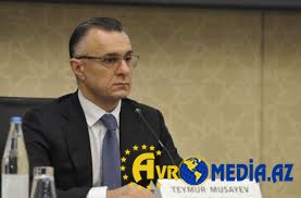 “Tibb işçiləri bu 2 yoldan birini seçməlidir” - Teymur Musayev