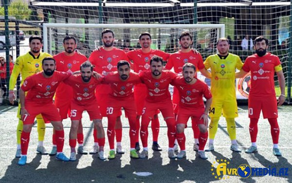 Millimiz 1 heç-heçə, 1 məğlubiyyətlə yarımfinalda