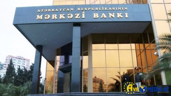 Mərkəzi Bankın valyuta ehtiyatları artdı