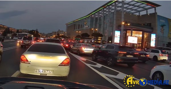 AYNA dəyişiklik etdi, yenə tıxac yarandı