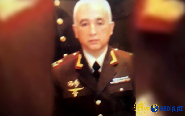 Məhkum general azadlığa 6 ay tez çıxmaq istədi...