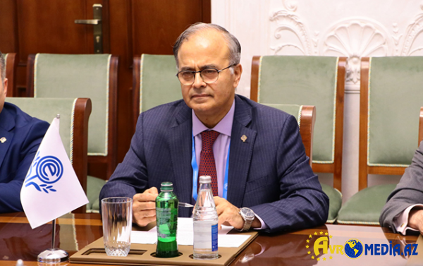 “Bu sammitdə bir sıra ilklərə imza atdıq”