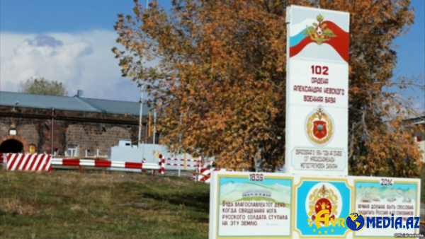 Rusiya Ermənistandakı hərbi mövcudluğunu artırır